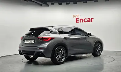 Infiniti Q30 2017, 96197 км, за 5732.9 USD