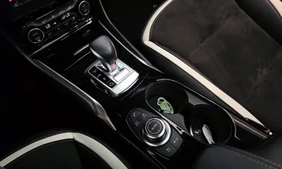 Infiniti Q30 2017, 96197 км, за 5732.9 USD - фото 9
