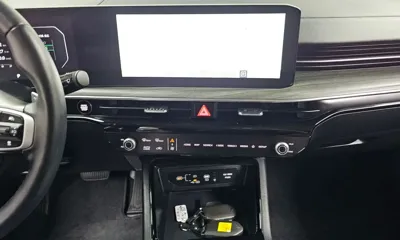 Kia K5 2024, 13669 км, за 18960.74 USD - фото 13