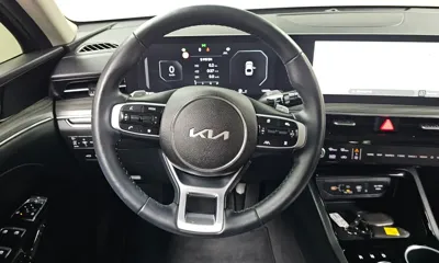 Kia K5 2024, 13669 км, за 18960.74 USD - фото 14