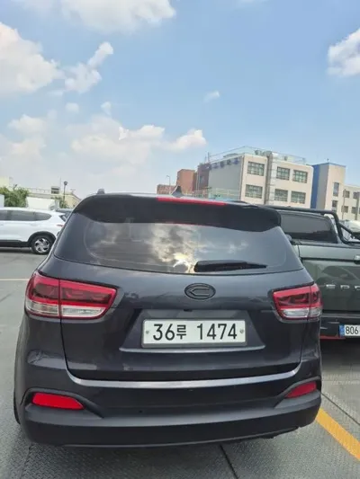 Kia Sorento 2015, 161553 км, за 5842.2 USD