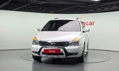 Kia Canival 2013, 174180 км, за 1626.34 USD