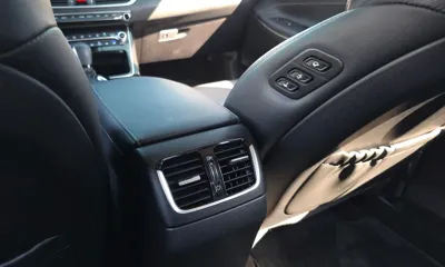 Hyundai Grandeur 2019, 41107 км, за 12703.59 USD - фото 27