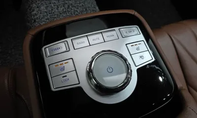 Genesis G80 2023, 106066 км, за 22115.01 USD - фото 29