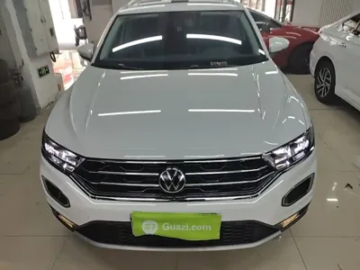 Volkswagen T-Roc 2022, 17800 км, за 16423.33 USD