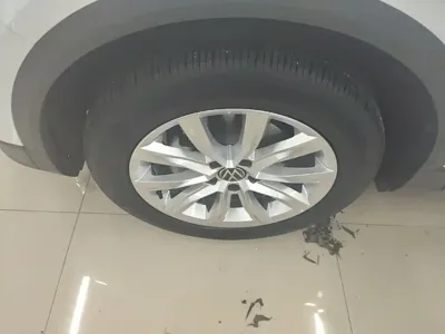 Volkswagen T-Roc 2022, 17800 км, за 16423.33 USD - фото 23