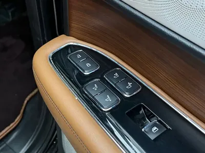 Lincoln Navigator 2018, 200000 км, за 39487.8 USD - фото 13