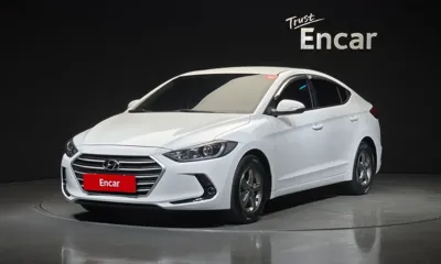 Hyundai Avante · 2016 год