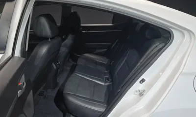 Hyundai Avante 2016, 102987 км, за 4561.08 USD - фото 12