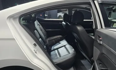 Hyundai Avante 2016, 102987 км, за 4561.08 USD - фото 13
