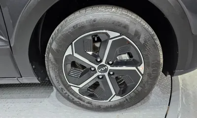 Kia Niro 2025, 8796 км, за 13742.98 USD