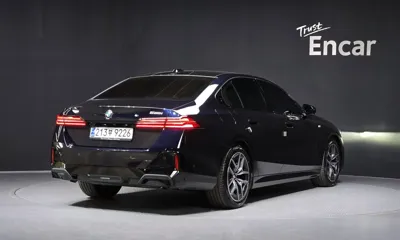 BMW 5-Series 2024, 6862 км, за 42870.19 USD