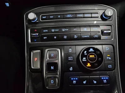 Hyundai Santafe 2021, 89344 км, за 14441.38 USD - фото 10
