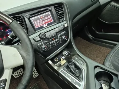 Kia K5 2011, 163456 км, за 2475.57 USD - фото 19