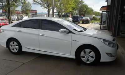 Hyundai Sonata 2012, 112646 км, за 3809.77 USD