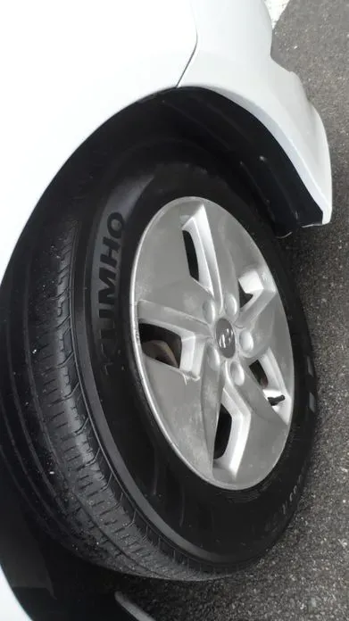 Hyundai Sonata 2012, 112646 км, за 3809.77 USD
