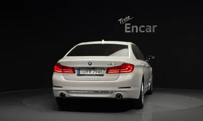 BMW 5-Series 2020, 79173 км, за 18905.08 USD