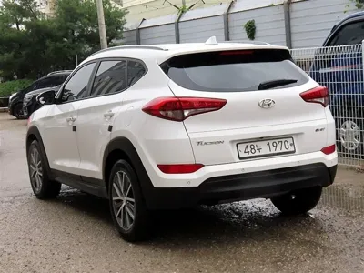Hyundai Tucson 2016, 146794 км, за 5500.56 USD