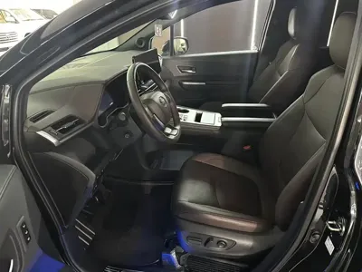 Toyota Sienna 2022, 81000 км, за 33717.76 USD