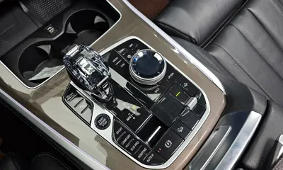 BMW X5 2022, 52220 км, за 37378.91 USD - фото 9