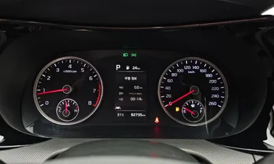 Kia K5 2020, 82735 км, за 10174.61 USD - фото 8