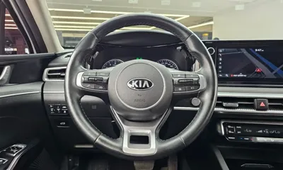 Kia K5 2020, 82735 км, за 10174.61 USD - фото 13