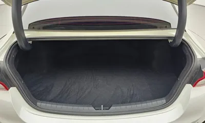 Kia K5 2020, 82735 км, за 10174.61 USD - фото 20