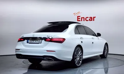 Mercedes-Benz E-Class 2021, 29049 км, за 30397.33 USD