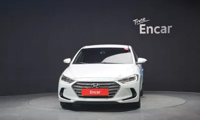 Hyundai Avante 2017, 26105 км, за 9311.71 USD