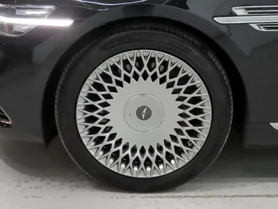 Genesis G90 2021, 83782 км, за 24222.13 USD