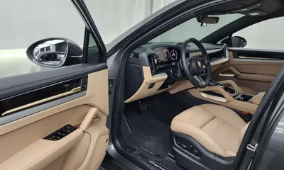 Porsche Cayenne 2025, 4597 км, за 115679.62 USD - фото 10