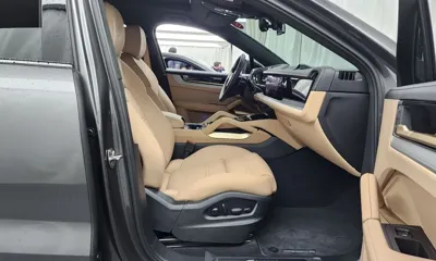 Porsche Cayenne 2025, 4597 км, за 115679.62 USD - фото 11