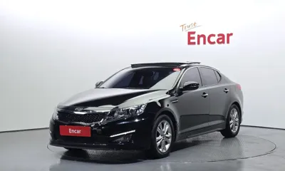Kia K5 · 2011 год