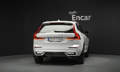 Volvo XC60 2026, 9464 км, за 39254.3 USD
