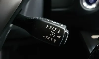 Lexus ES 2017, 135113 км, за 15819.88 USD - фото 30