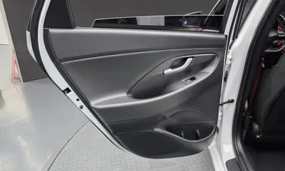 Hyundai i30 2017, 121287 км, за 7534.29 USD - фото 25