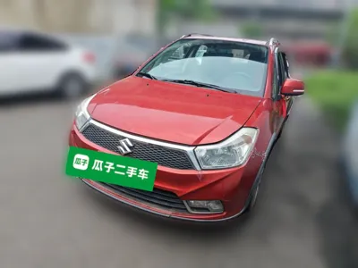 Suzuki SX4 · 2013 год
