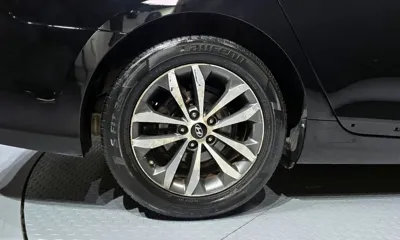 Hyundai Grandeur 2012, 210356 км, за 1982.16 USD