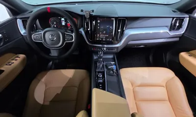 Volvo XC60 2018, 103405 км, за 16446.72 USD - фото 7