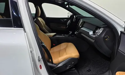 Volvo XC60 2018, 103405 км, за 16446.72 USD - фото 11