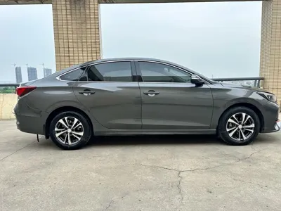 Changan Eado 2023, 39000 км, за 6076.99 USD