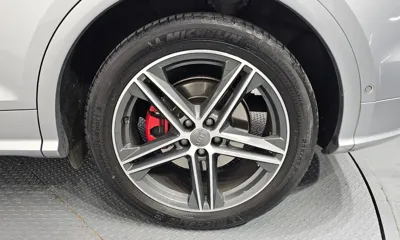 Audi SQ5 2020, 104887 км, за 22974.92 USD