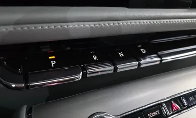 Lincoln Aviator 2021, 40323 км, за 23171.85 USD - фото 9