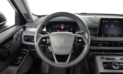 Lincoln Aviator 2021, 40323 км, за 23171.85 USD - фото 13