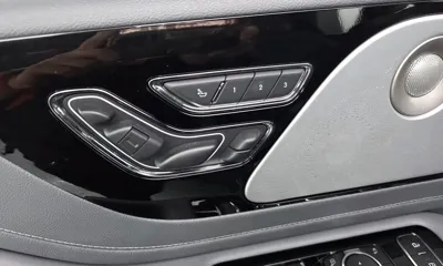 Lincoln Aviator 2021, 40323 км, за 23171.85 USD - фото 32