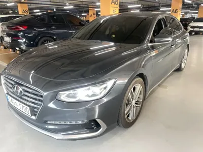 Hyundai Grandeur 2018, 208161 км, за 6622.51 USD