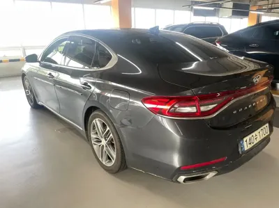 Hyundai Grandeur 2018, 208161 км, за 6622.51 USD