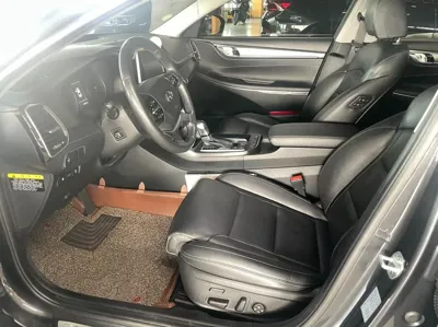 Hyundai Grandeur 2018, 208161 км, за 6622.51 USD - фото 6