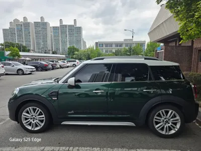 MINI Countryman 2017, 80000 км, за 8533.54 USD