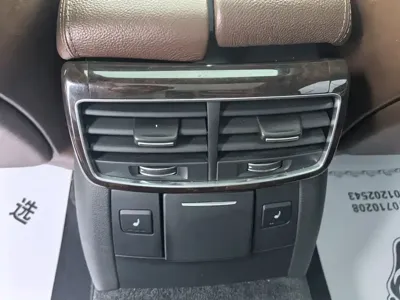 Audi A8 2014, 182000 км, за 15449.97 USD - фото 10
